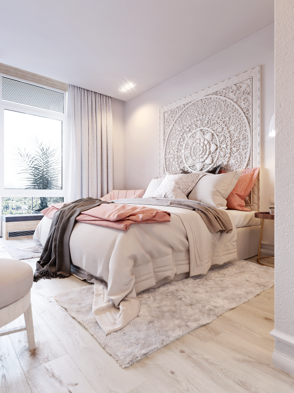 White bedroom decor with grey and pink accents Розово-белый минималистичный интерьер в Киеве, Украина
